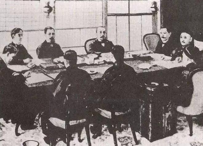 近代外交史上以夷制夷策略最成功与最失败案