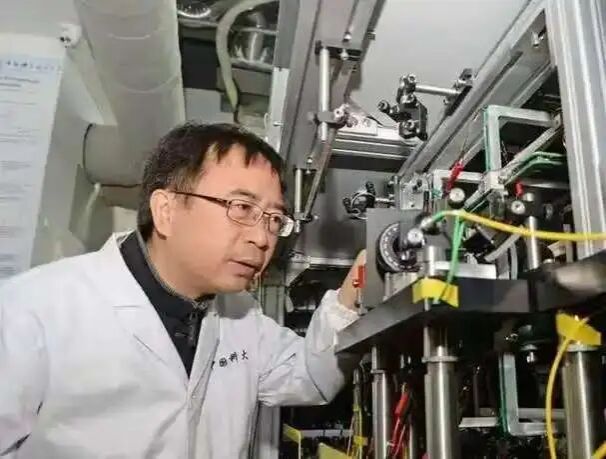 【人民政协报】全国政协委员潘建伟解读20